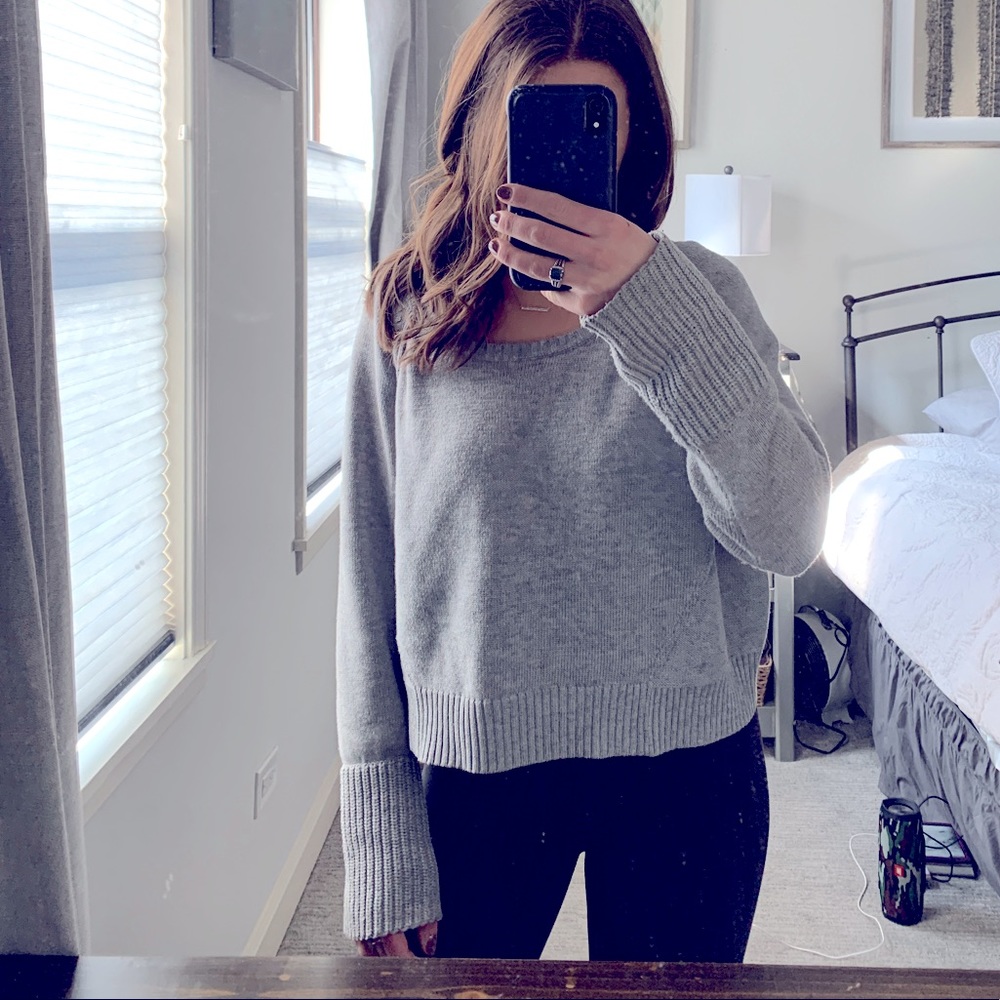 Athleta cropped sweatshirt size small